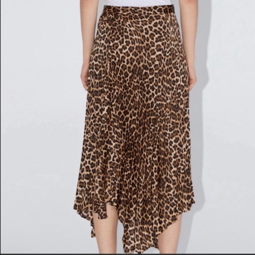 Zara Animal Print Pleated Asymmetrical Midi Skirt - Picture 4 of 10